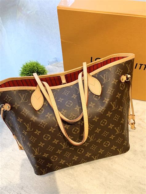 louis vuitton neverfull colors